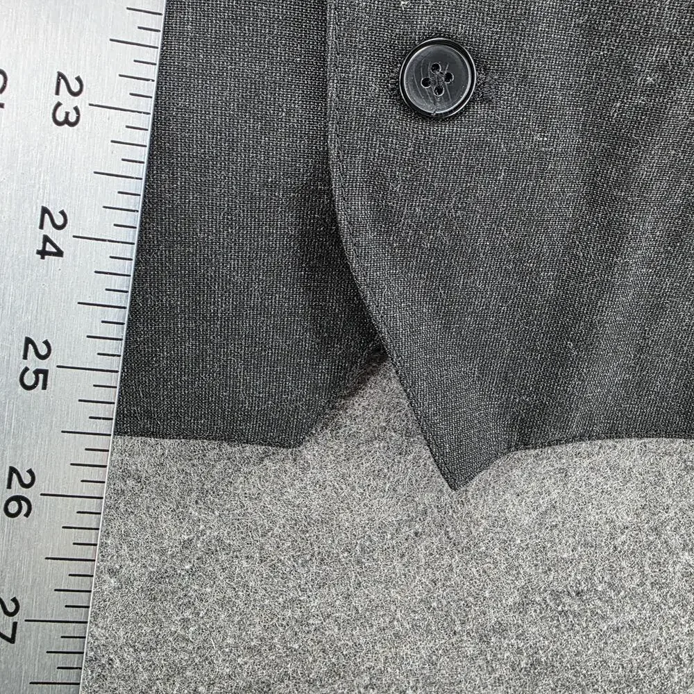 Perry Ellis type suit